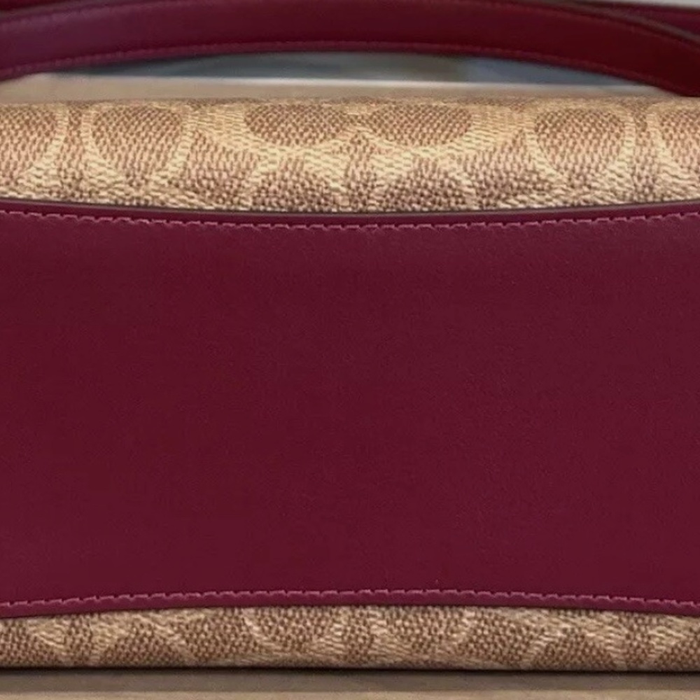 Coach Shoulder Bag Signature Canvas Leather Horse Carriage Print with Wallet - Picture 9 of 9